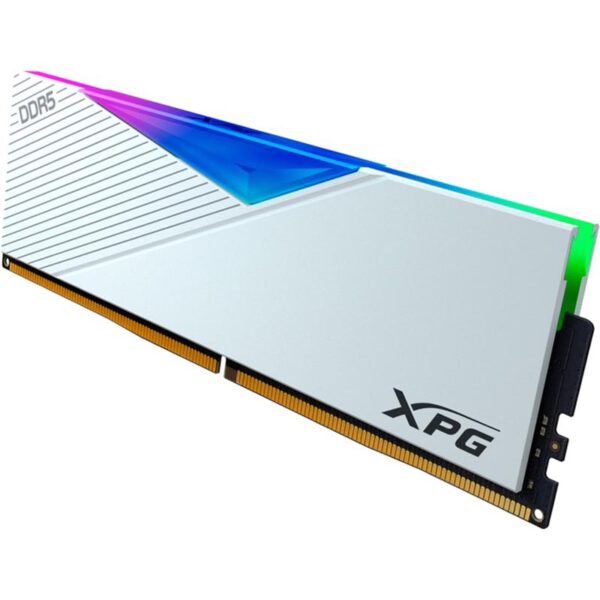 DIMM 16 GB DDR5-5600 XPG Lancer, compatibile Intel XMP e AMD EXPO, colore bianco